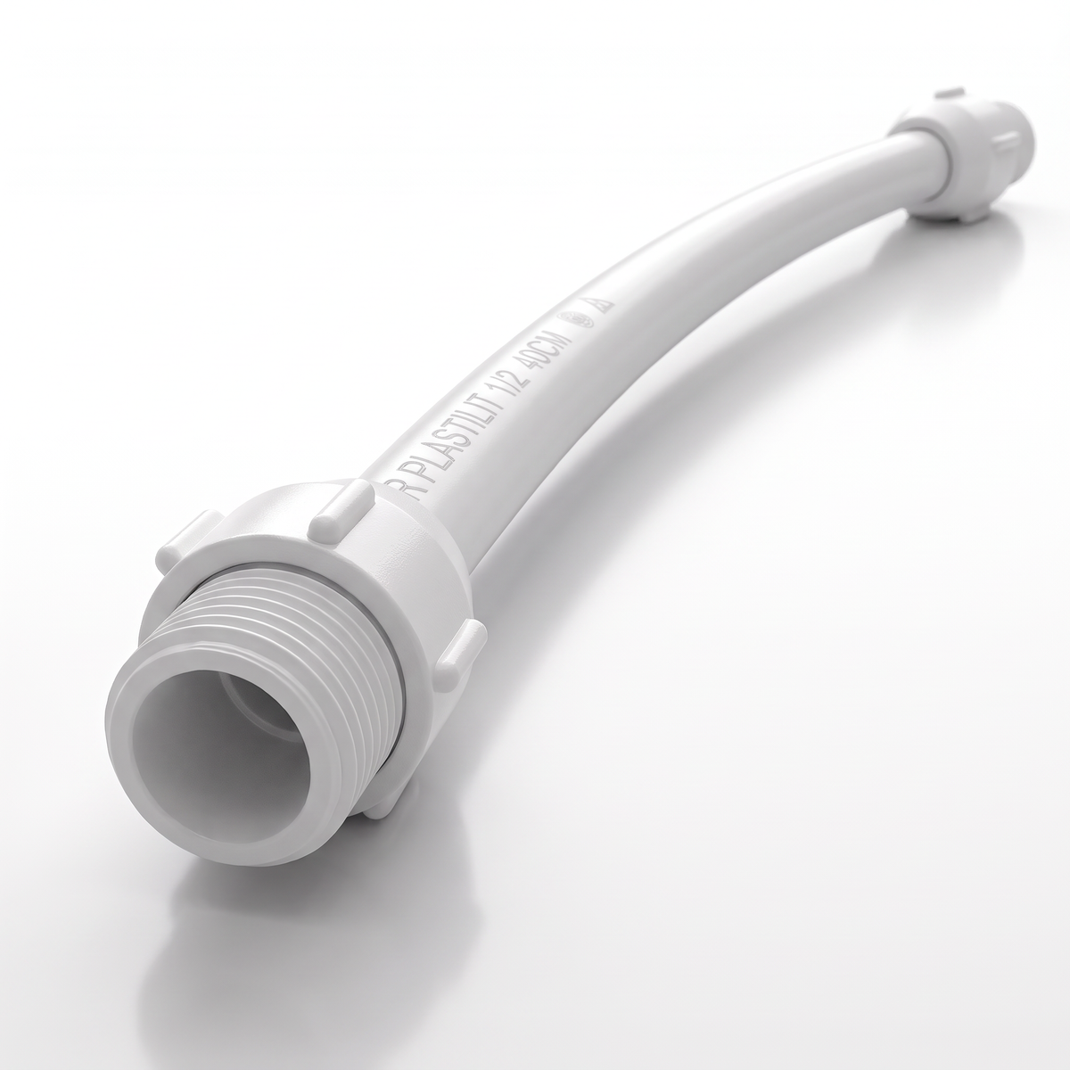 Engate flexível em PVC Plastilit, para ligar o aparelho ao ponto de água fria da parede.