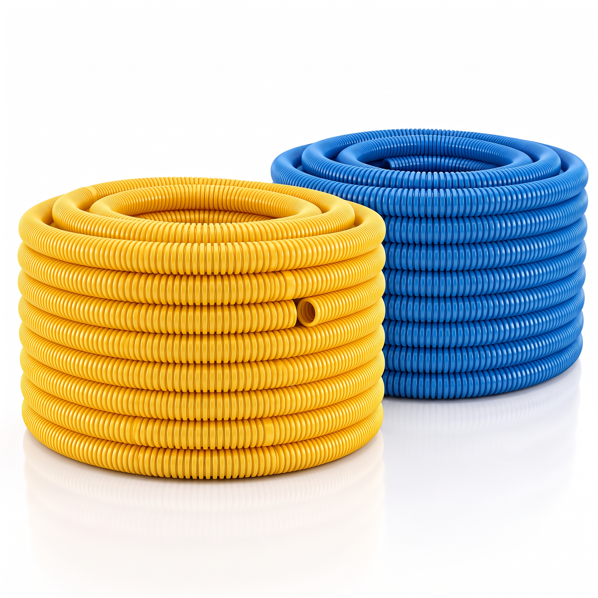 Mangueiras conduíte corrugadas Plastilit nas cores amarela e azul para passagem de fios e cabos.