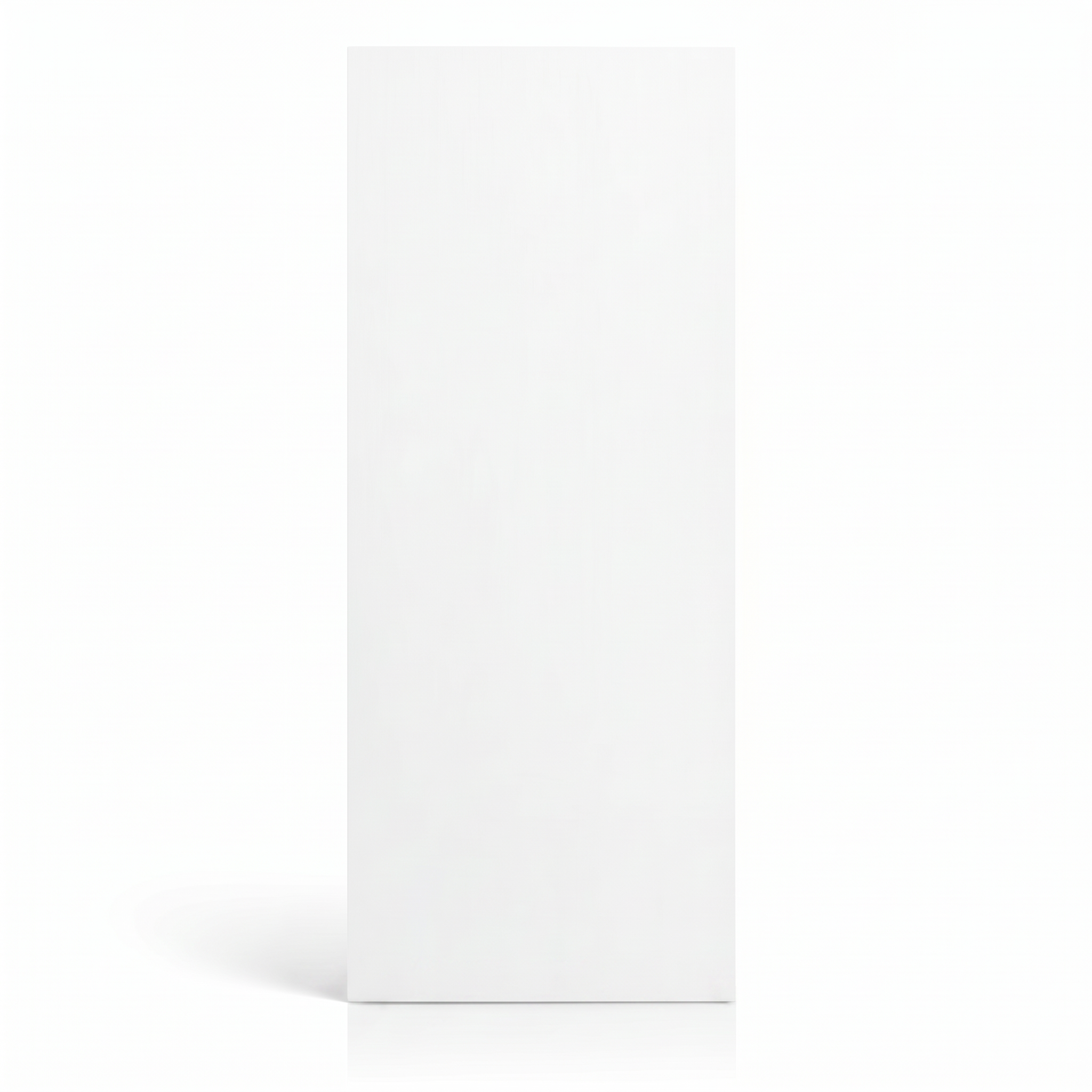 Porta interna lisa melamínica branca Diamond Núcleo Bondoor, vista principal da folha.