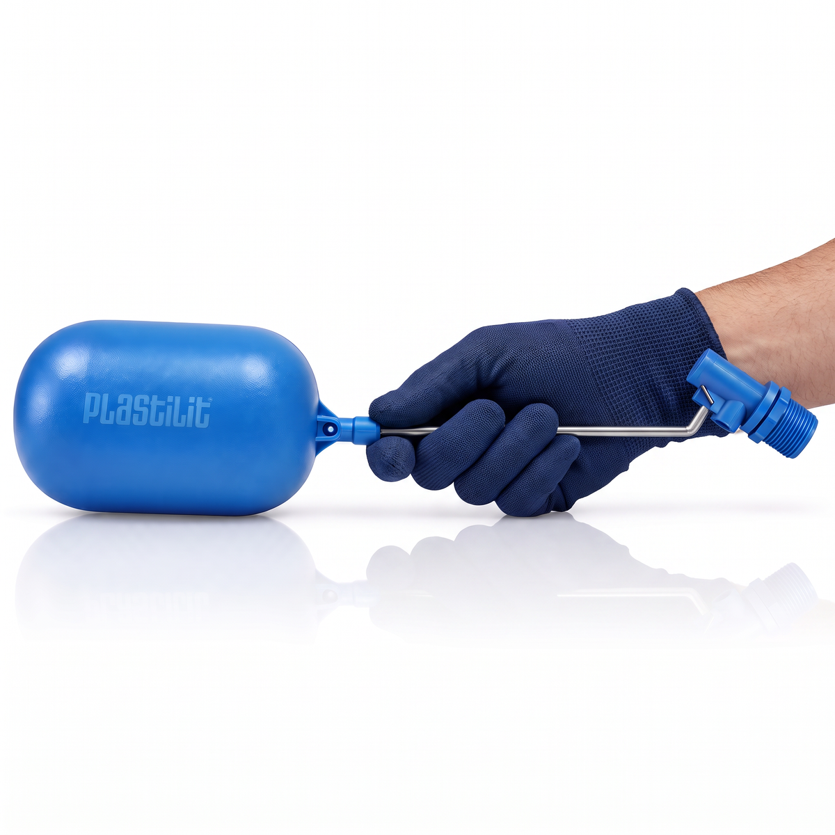 Torneira boia universal Plastilit, conjunto de boia para o ponto de abastecimento.