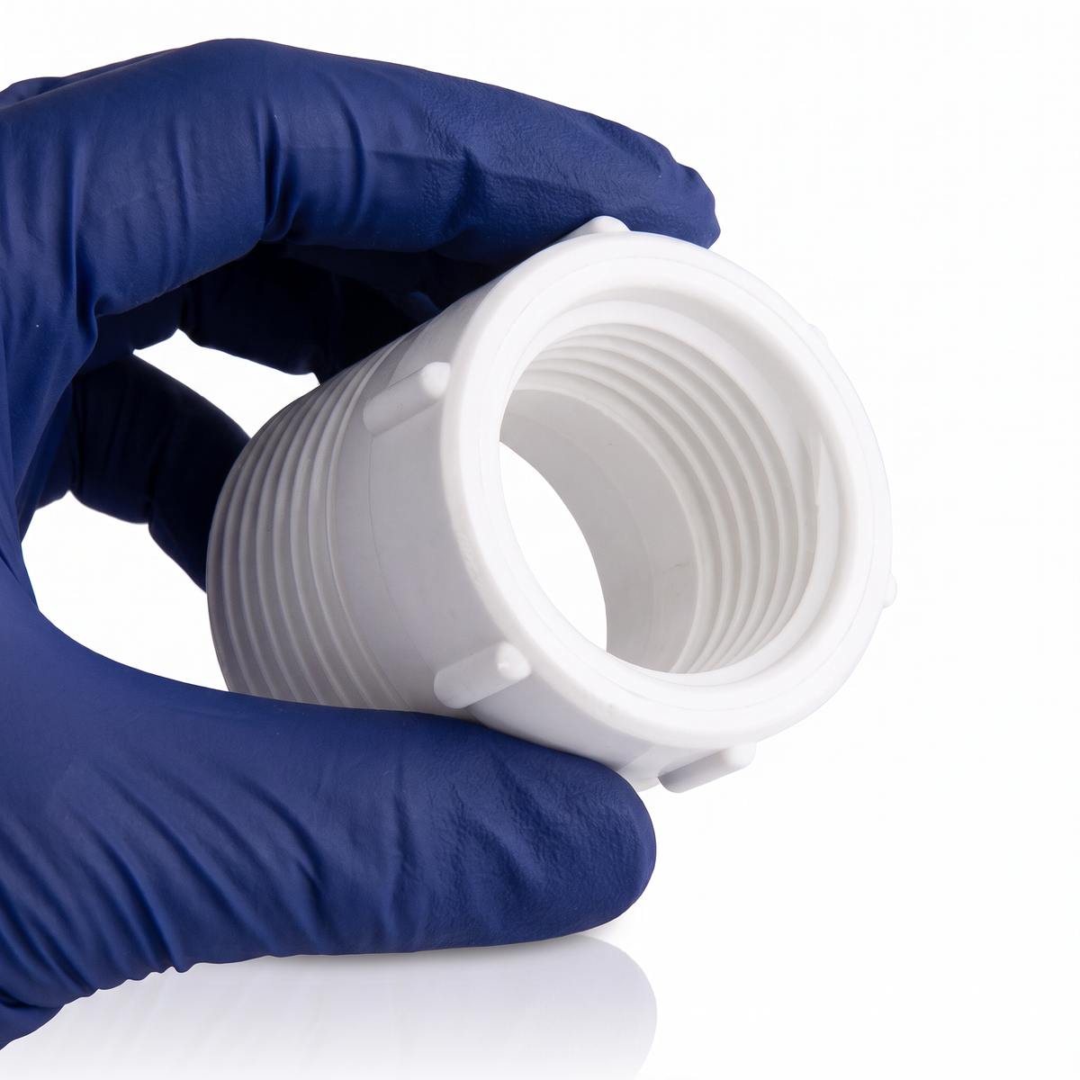 Bucha de redução roscável Plastilit, para compor a transição até a conexão de menor medida.