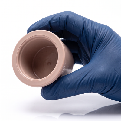 Cap soldável Plastilit em PVC, conexão para encerrar um trecho de abastecimento.