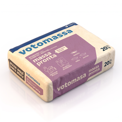 Massa pronta Votomassa cinza de 20 kg, mistura dosada que requer adição de água indicada.