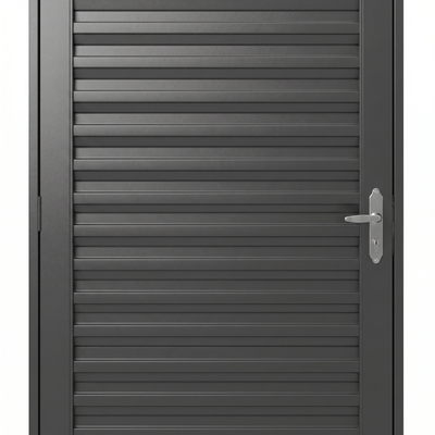 Acabamento e desenho da porta externa de aço com caixilho laminado reforçado, referência 215 x 6,5 cm.