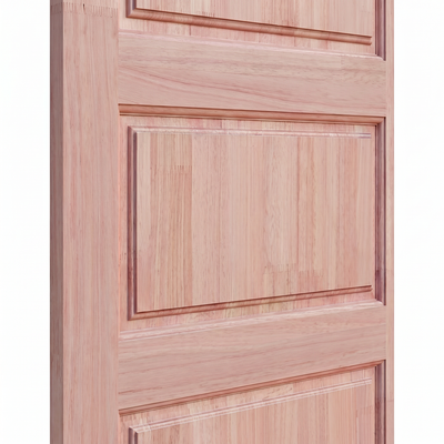 Estrutura e acabamento da porta externa de eucalipto fingado natural Ref. 33.